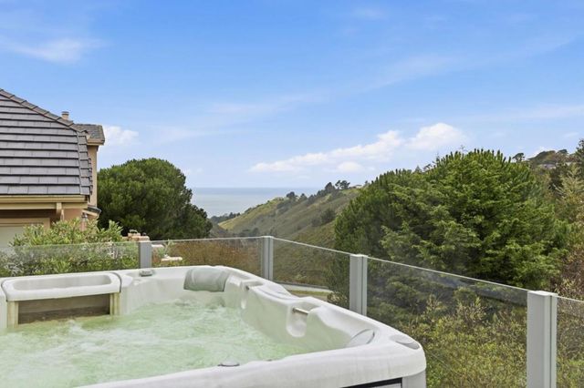 868 Skyridge Drive, Pacifica, CA 94044