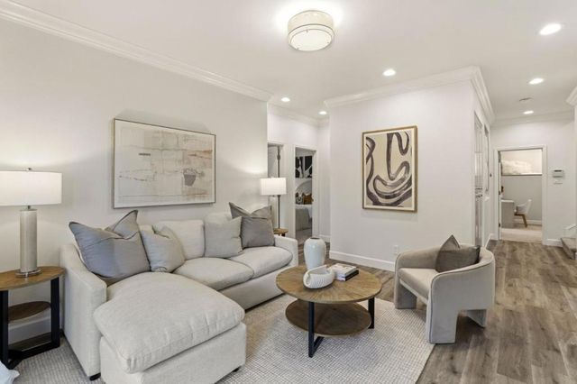 868 Skyridge Drive, Pacifica, CA 94044