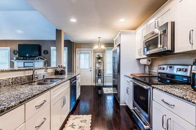 117 Mesa Dr, Portland, TN 37148