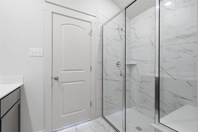 127 John Laurens Drive, Venus, TX 76084