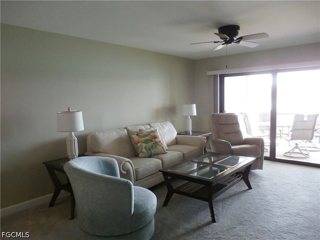 11140 Caravel CIR 107, Fort Myers, FL 33908
