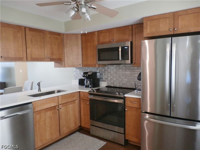 11140 Caravel CIR 107, Fort Myers, FL 33908