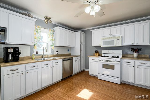 5612 Arthur Avenue, St Louis, MO 63139