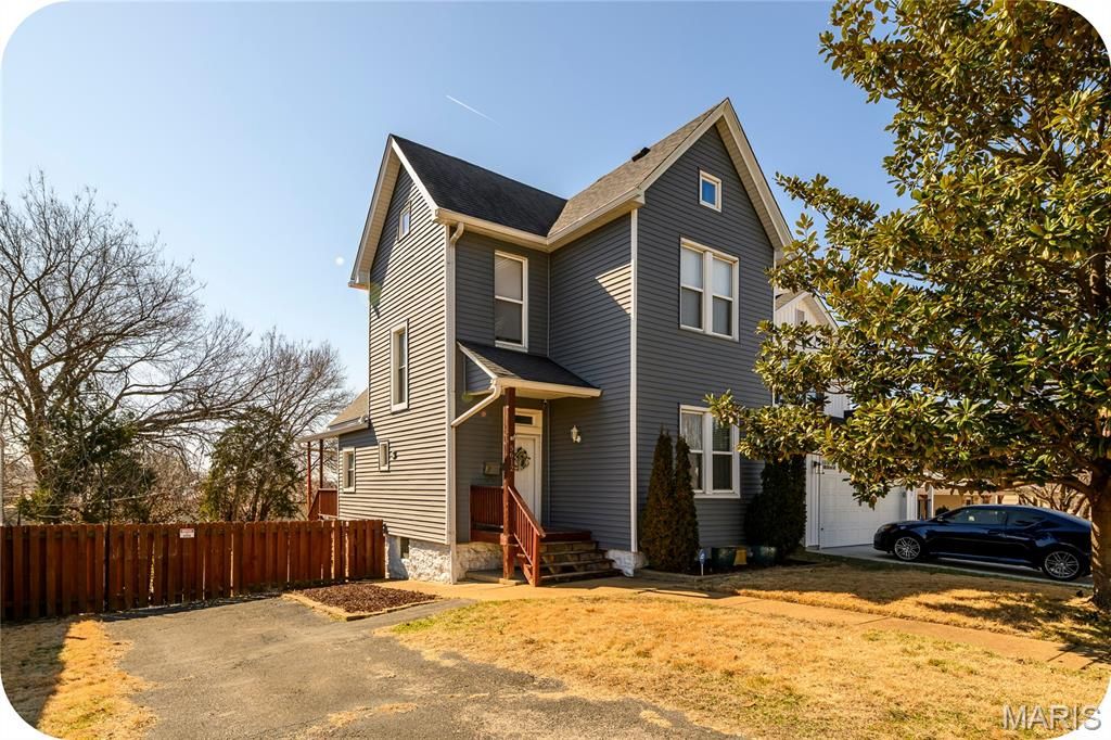 5612 Arthur Avenue, St Louis, MO 63139