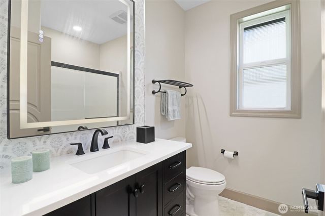 3808 Kinsale Lane SE, Olympia, WA 98501
