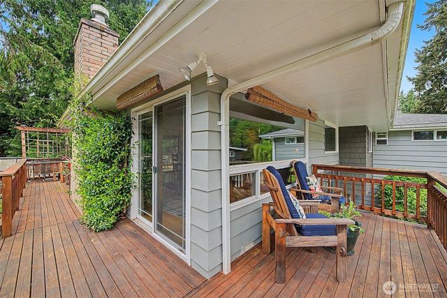 18415 60th Place NE, Kenmore, WA 98028