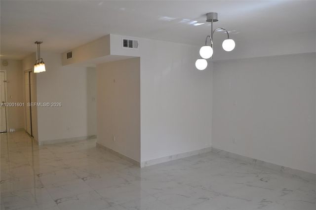 220 NW 87th Ave K110, Miami, FL 33172