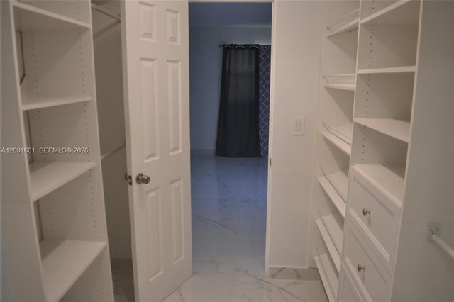 220 NW 87th Ave K110, Miami, FL 33172