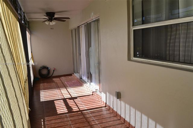 220 NW 87th Ave K110, Miami, FL 33172