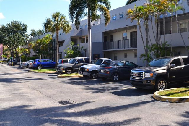 220 NW 87th Ave K110, Miami, FL 33172