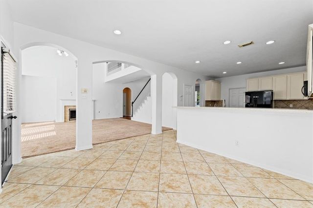 4204 Oriole Trails Drive, Dickinson, TX 77539