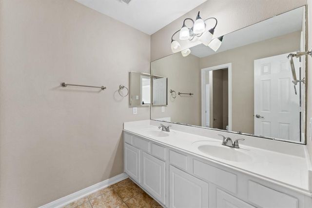 4204 Oriole Trails Drive, Dickinson, TX 77539