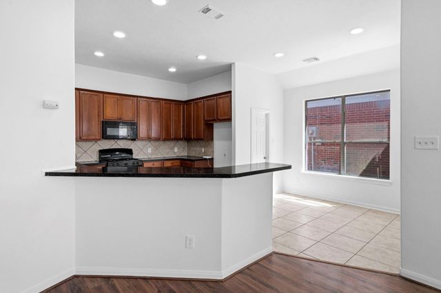 17215 Fernchase Court, Houston, TX 77095