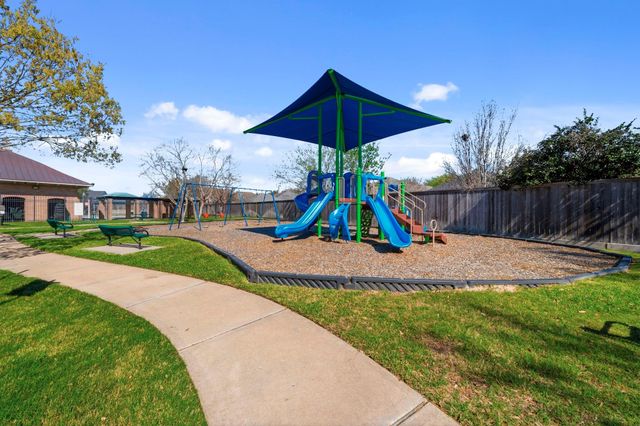 17215 Fernchase Court, Houston, TX 77095
