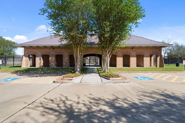 17215 Fernchase Court, Houston, TX 77095