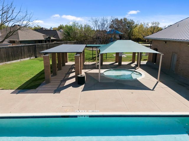 17215 Fernchase Court, Houston, TX 77095