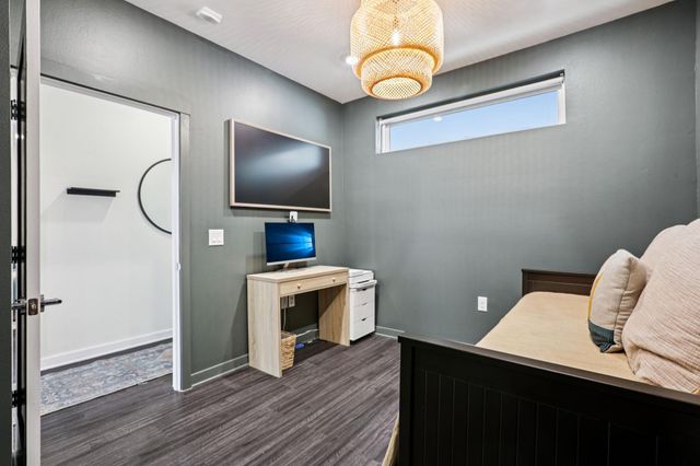 4361 S Congress Ave 529, Austin, TX 78745