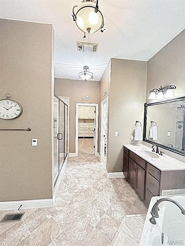 4202 Cassatt Court, Swansea, IL 62226