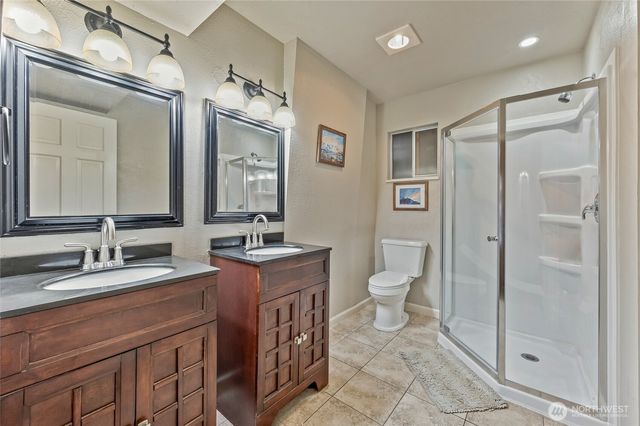 809 N Kenroy Terrace, East Wenatchee, WA 98802