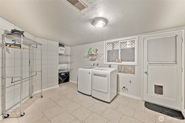 809 N Kenroy Terrace, East Wenatchee, WA 98802