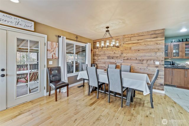 809 N Kenroy Terrace, East Wenatchee, WA 98802