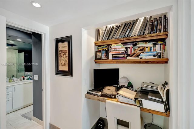 1331 Brickell Bay Drive 1504, Miami, FL 33131