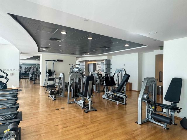 1331 Brickell Bay Drive 1504, Miami, FL 33131