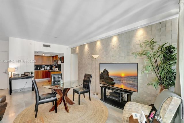 1331 Brickell Bay Drive 1504, Miami, FL 33131