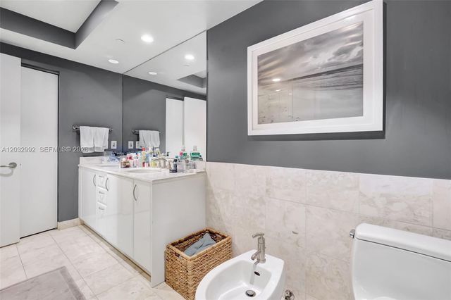 1331 Brickell Bay Drive 1504, Miami, FL 33131