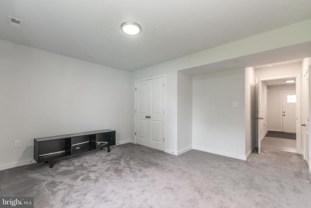 63 OLGA DR, Martinsburg, WV 25403