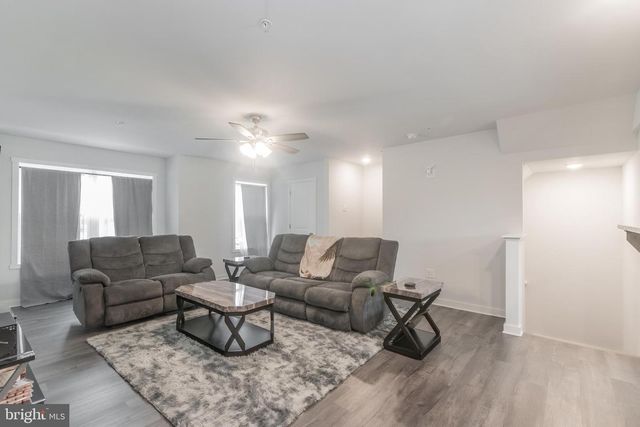 63 OLGA DR, Martinsburg, WV 25403