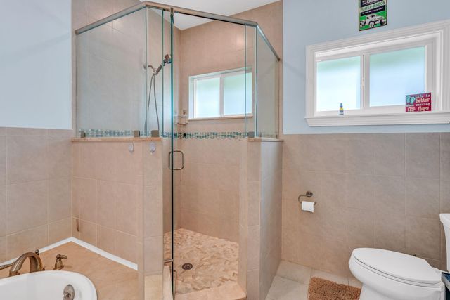 460 Lime Drive, Key Largo, FL 33037