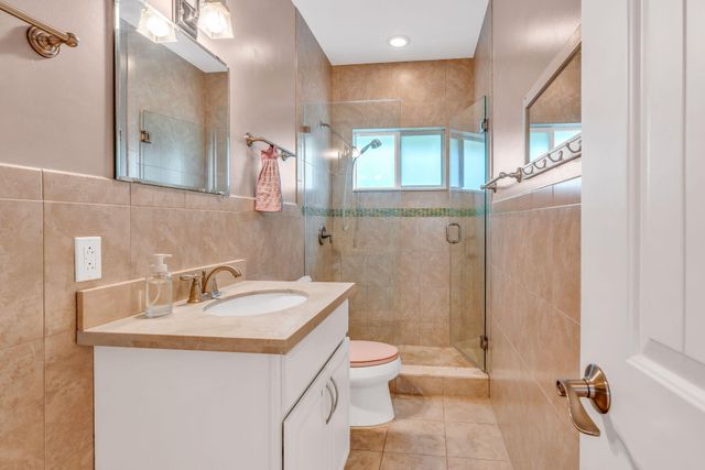 460 Lime Drive, Key Largo, FL 33037