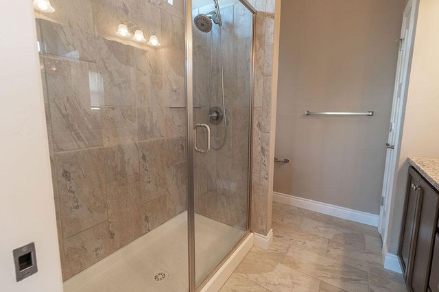 4202 MEADOW VIEW DR, Columbia, MO 65201