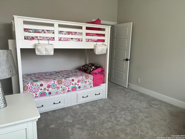 1618 W Lawndale Dr Unit 15, San Antonio, TX 78209