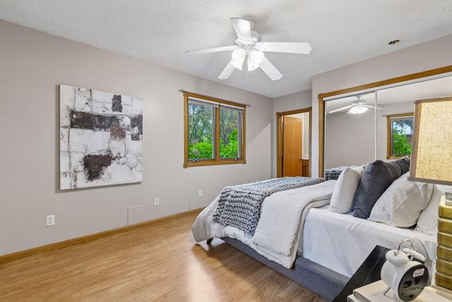 18503 Hanus Road, Minnetonka, MN 55345