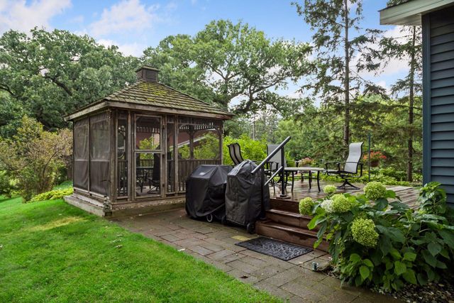18503 Hanus Road, Minnetonka, MN 55345