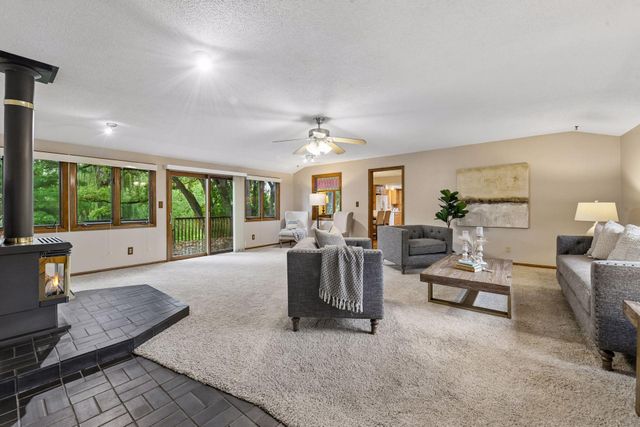 18503 Hanus Road, Minnetonka, MN 55345