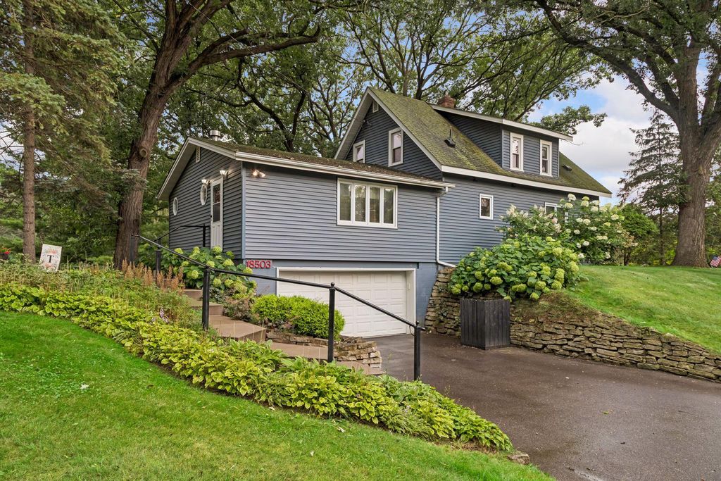 18503 Hanus Road, Minnetonka, MN 55345