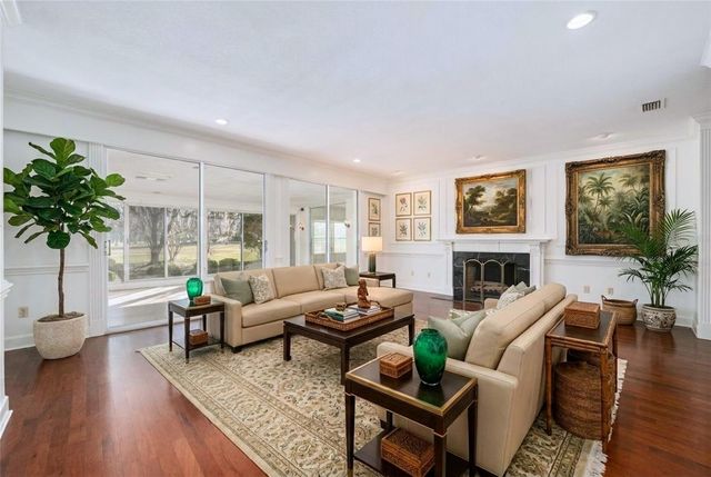 6307 SW 35 WAY, Gainesville, FL 32608