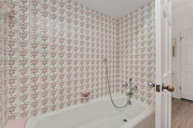 6307 SW 35 WAY, Gainesville, FL 32608