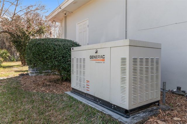 6307 SW 35 WAY, Gainesville, FL 32608