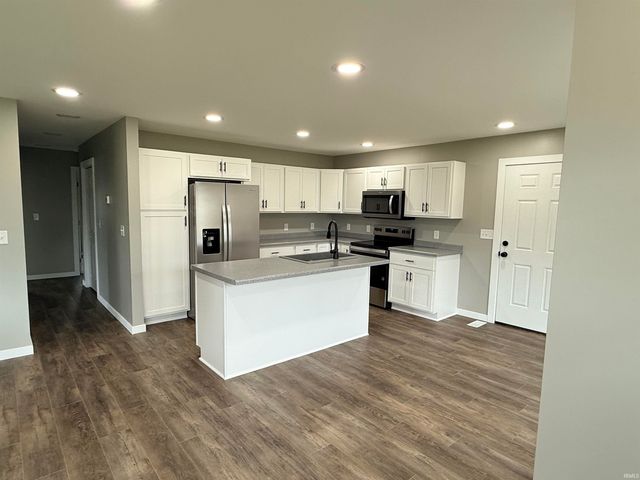 1316 21st Street, Bedford, IN 47421