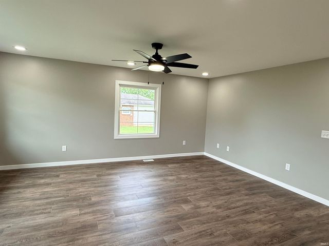 1316 21st Street, Bedford, IN 47421