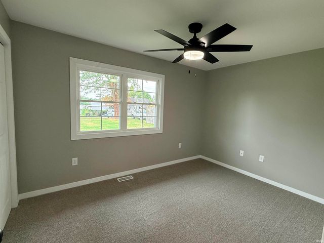 1316 21st Street, Bedford, IN 47421