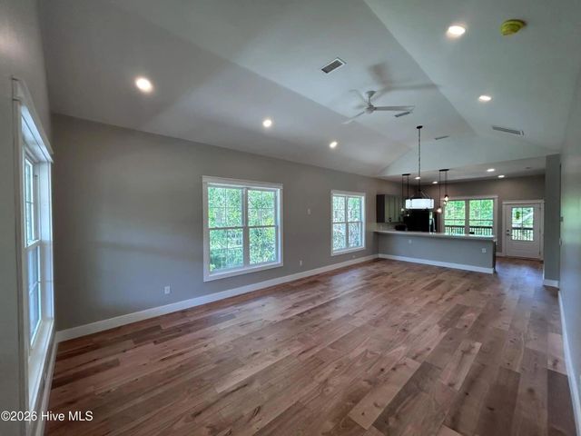 303 E Jones Street, Trenton, NC 28585