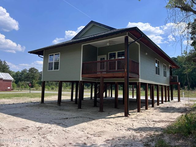 303 E Jones Street, Trenton, NC 28585