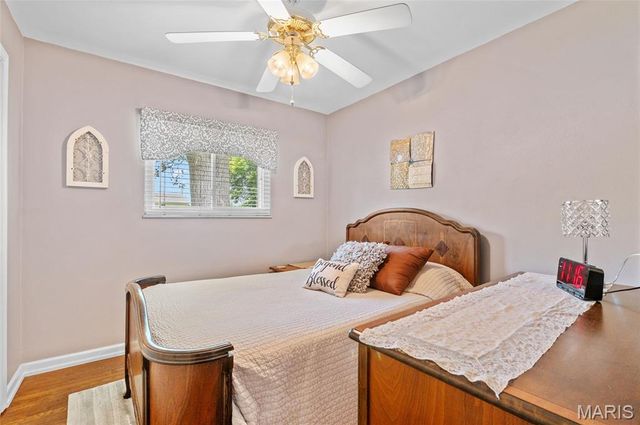 725 Yale Avenue, Edwardsville, IL 62025