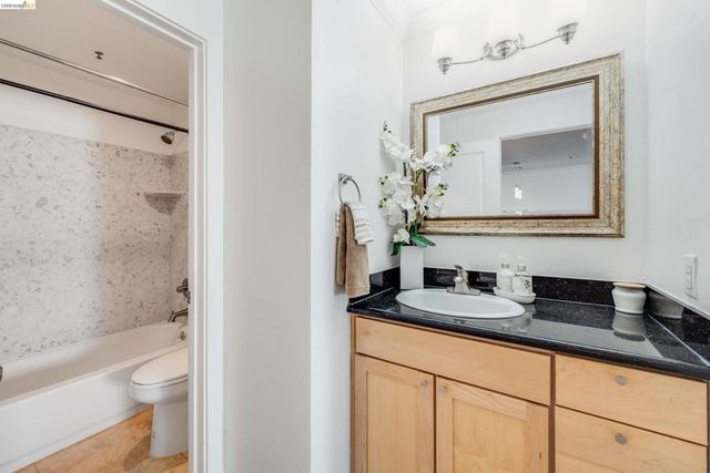 6400 Christie Ave 5319, Emeryville, CA 94608