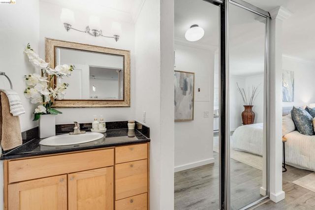 6400 Christie Ave 5319, Emeryville, CA 94608